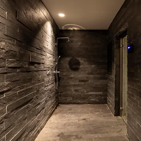 Un Diamante De Montana L A Pie De Pistas De Esqui - Gimnasio - Sauna - Piscina L 8pax L By Bonesvacances El Tarter