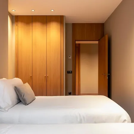Un Diamante De Montana L A Pie De Pistas De Esqui - Gimnasio - Sauna - Piscina L 8pax L By Bonesvacances Apartment El Tarter